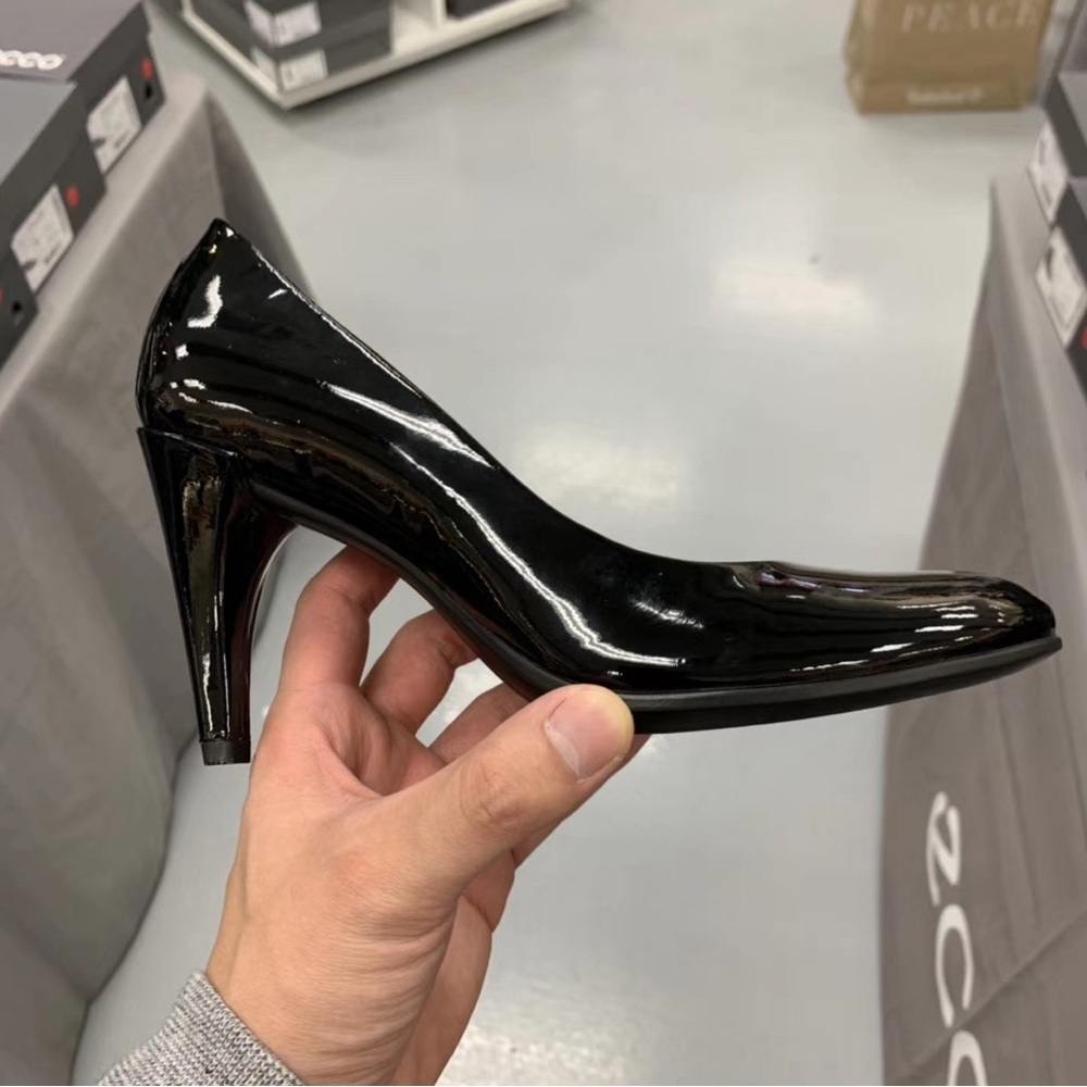 Ecco shape 75 Sleek womens pump